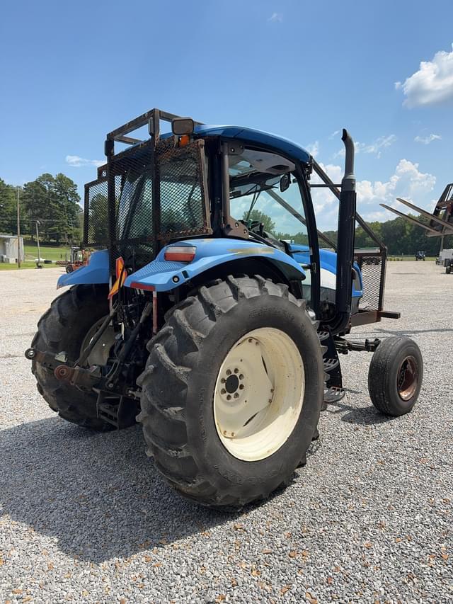 Image of New Holland T6020 equipment image 4