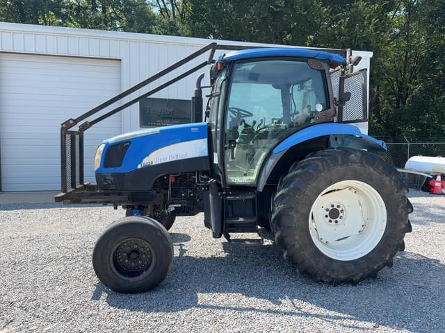 Image of New Holland T6020 equipment image 1