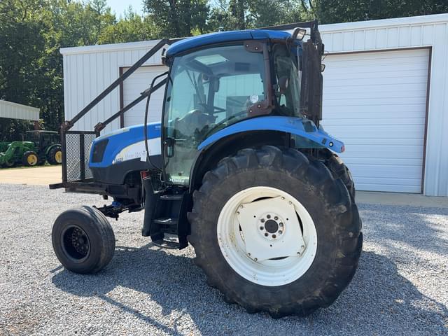 Image of New Holland T6020 equipment image 2