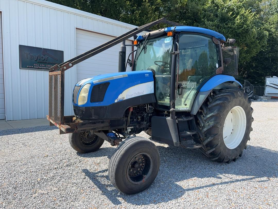 Image of New Holland T6020 Primary image