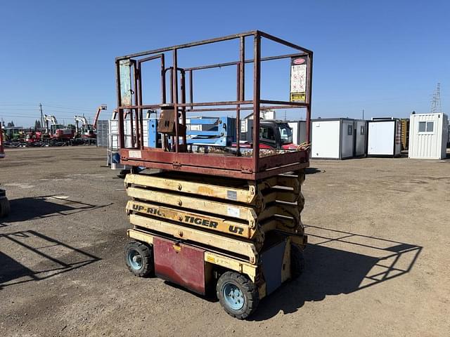 Image of Upright F5018 equipment image 1