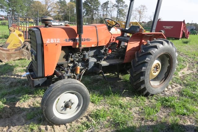 Image of Ursus 2812 equipment image 1