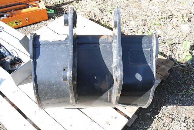 Image of USA Attachments EB624 equipment image 4