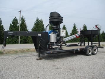 Main image USC Treatment Trailer