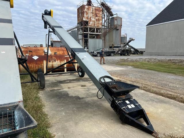 Image of USC 2000 equipment image 2