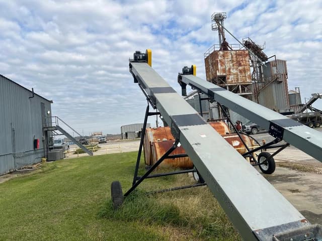 Image of USC 2000 equipment image 2