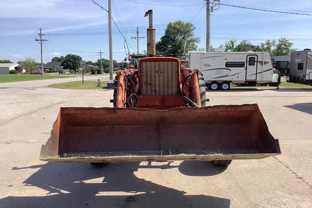 Image of International Harvester 706 equipment image 3