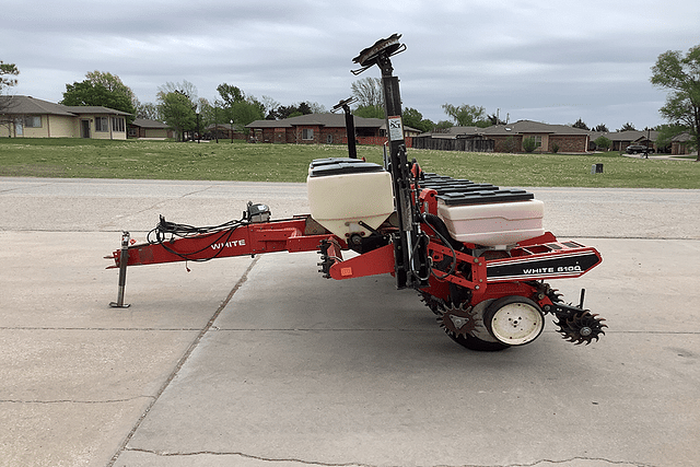 Image of White 6106 equipment image 1