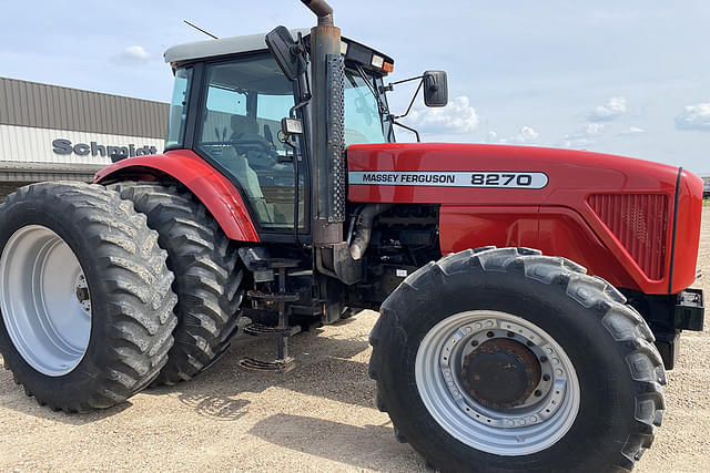 Image of Massey Ferguson 8270 equipment image 2
