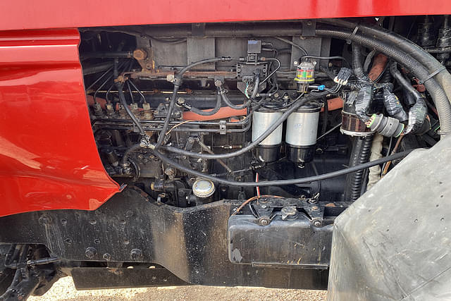 Image of Massey Ferguson 8270 equipment image 4