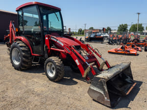 2006 Case IH DX45 Image