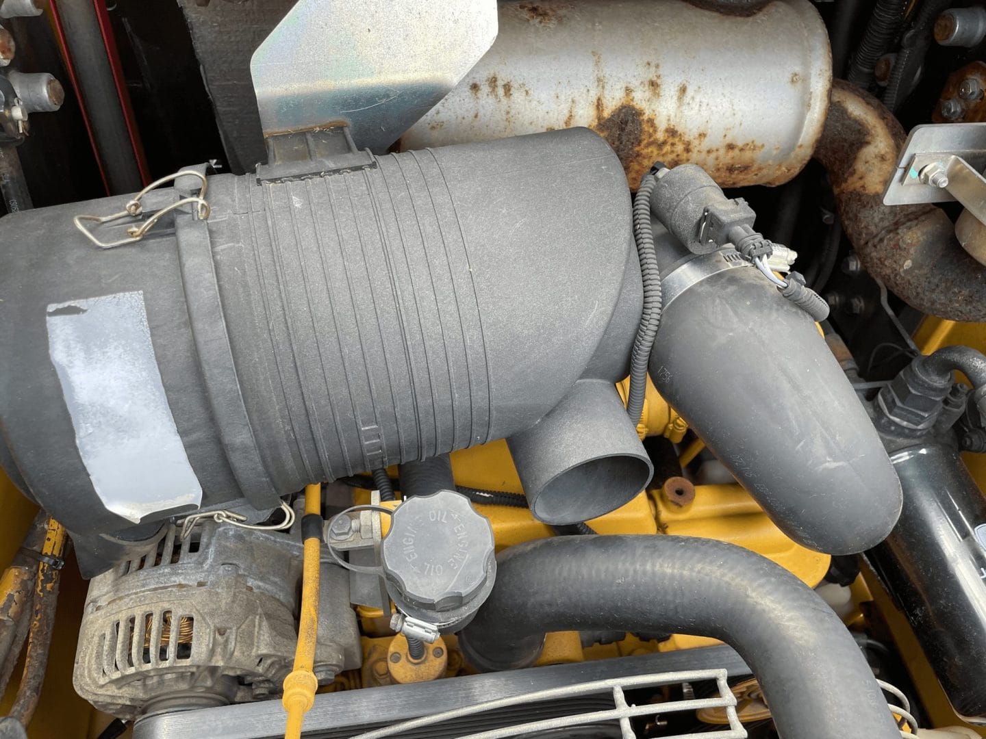 Main image John Deere 320