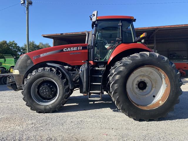 Image of Case IH Magnum 290 equipment image 1