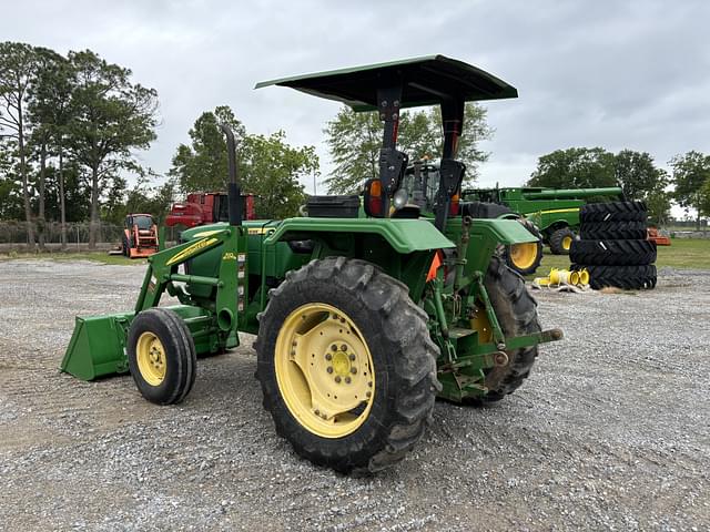 Image of John Deere 5045D equipment image 2