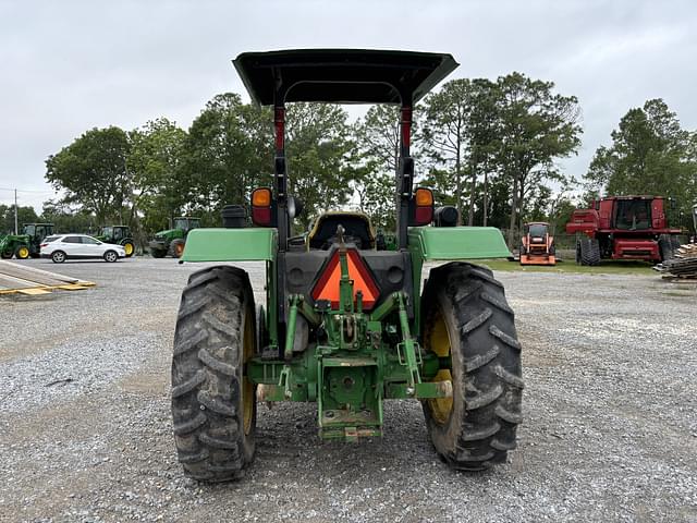 Image of John Deere 5045D equipment image 3