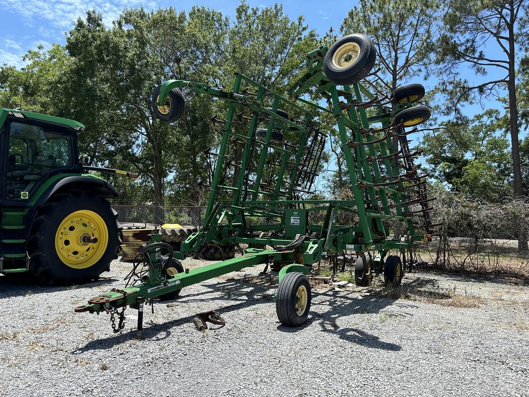 Image of John Deere 2210 Primary image