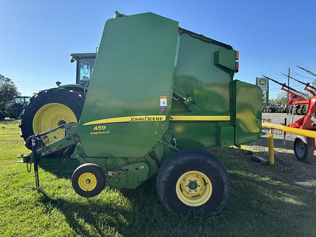 Image of John Deere 459 equipment image 1