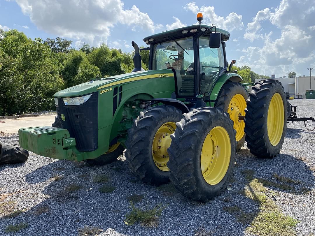 Image of John Deere 8320R Primary image