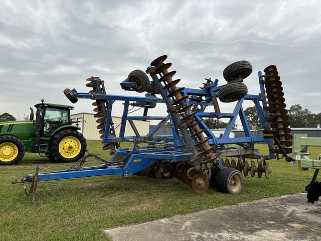 Image of Landoll 6230-33 equipment image 1