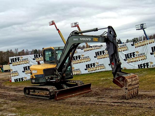 Image of Volvo ECR88D equipment image 2