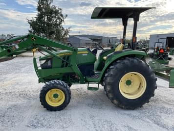 Main image John Deere 4052M