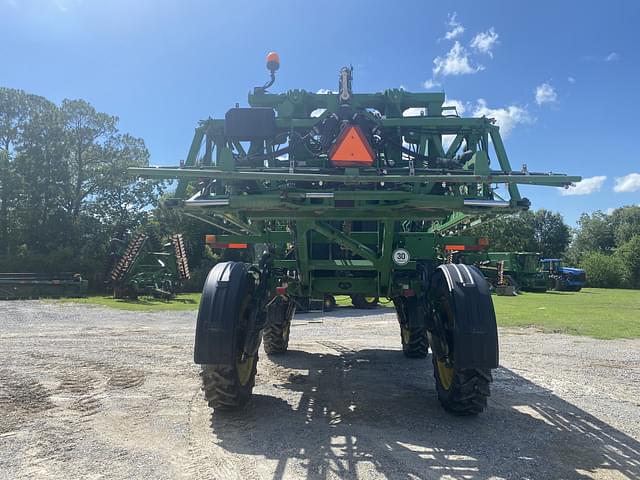 Image of John Deere R4030 equipment image 3