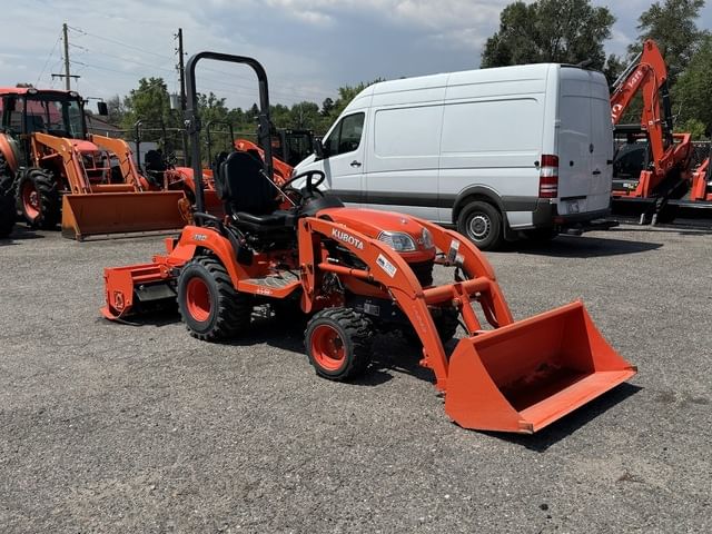 2015 Kubota BX2670 Equipment Image0