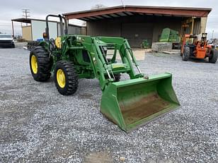 Main image John Deere 5065E 7