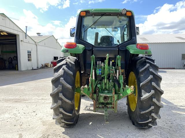 Image of John Deere 6130M equipment image 3