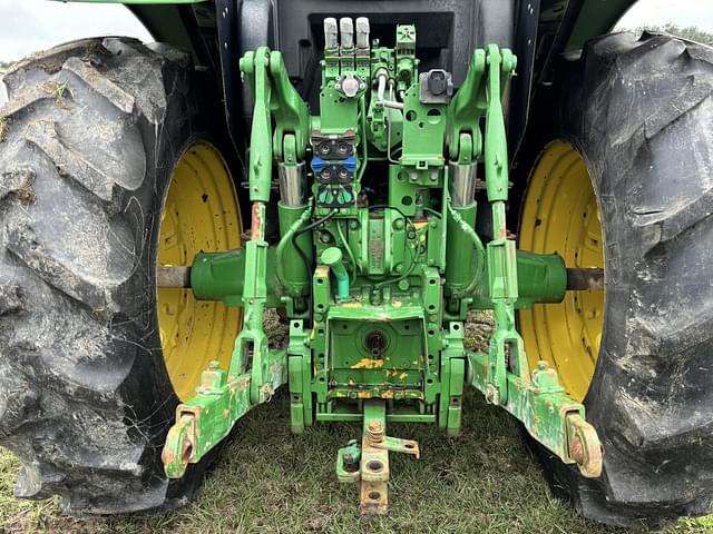 Image of John Deere 6155R equipment image 4