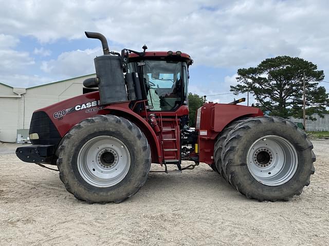 Image of Case IH Steiger 620 equipment image 1