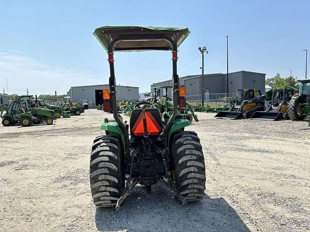 Image of John Deere 3025E equipment image 3