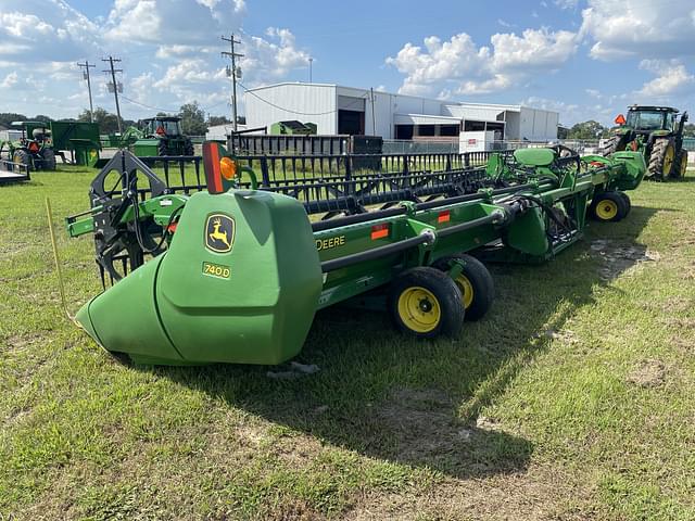 Image of John Deere 740D equipment image 2