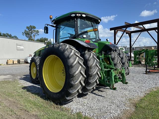 Image of John Deere 8295R equipment image 2