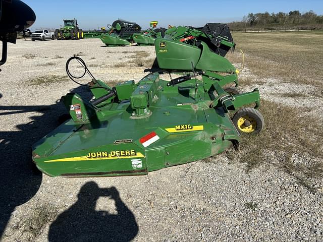 Image of John Deere MX10 equipment image 1