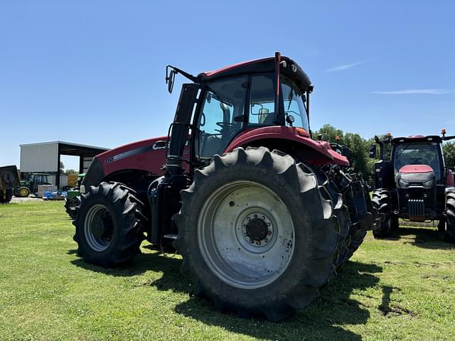 Image of Case IH Magnum 310 equipment image 2