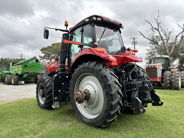 Image of Case IH Magnum 310 equipment image 2