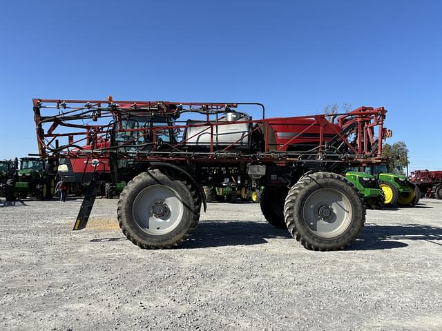 Image of Case IH Patriot 3340 equipment image 1