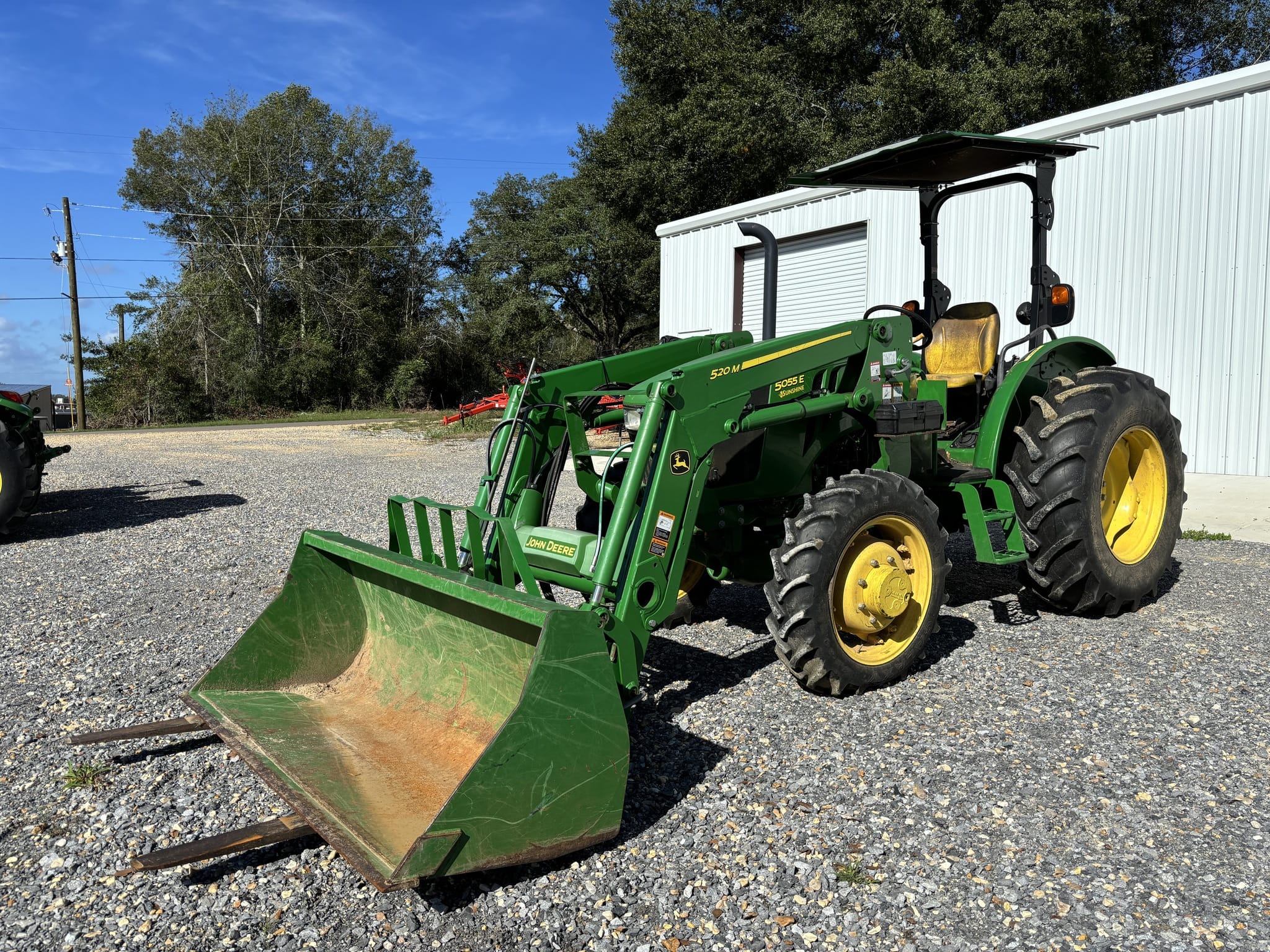 2018 John Deere 5055E Equipment Image0