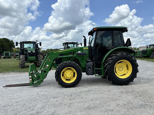 Image of John Deere 5100E equipment image 1