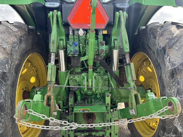 Image of John Deere 6155M equipment image 4