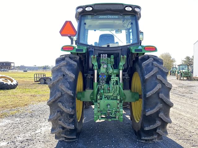 Image of John Deere 6175R equipment image 3