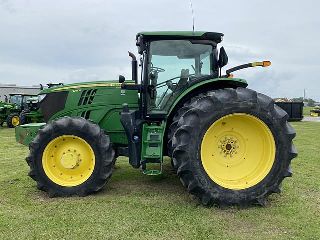 Image of John Deere 6215R equipment image 1