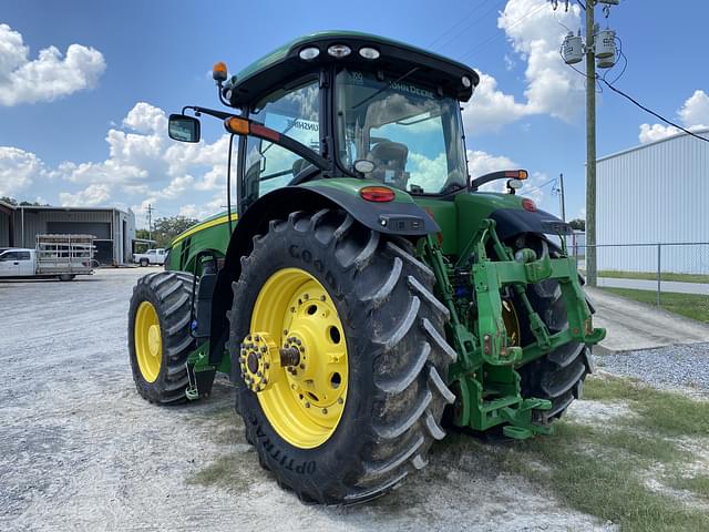 Image of John Deere 8245R equipment image 2