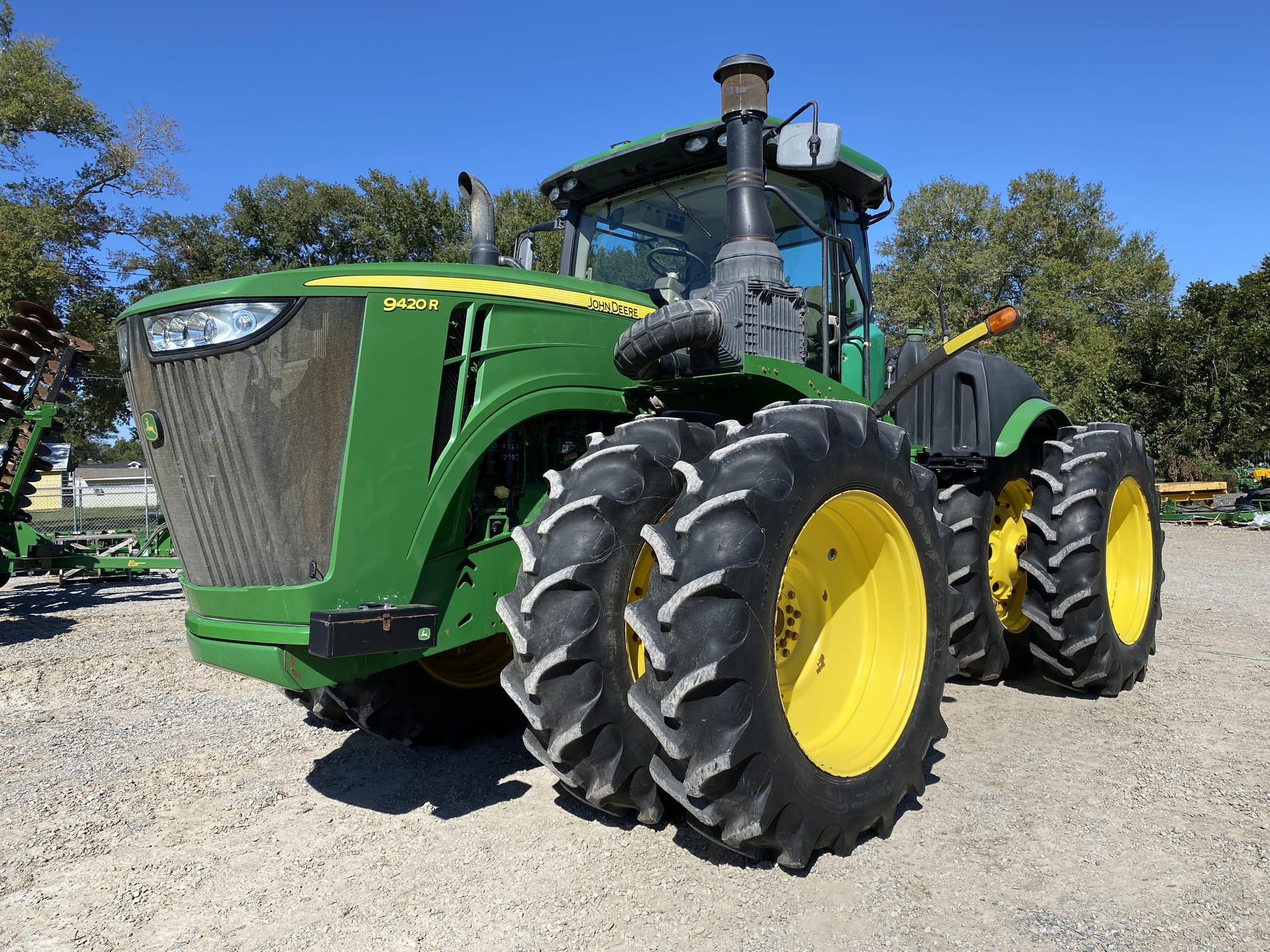 2018 John Deere 9420R Equipment Image0
