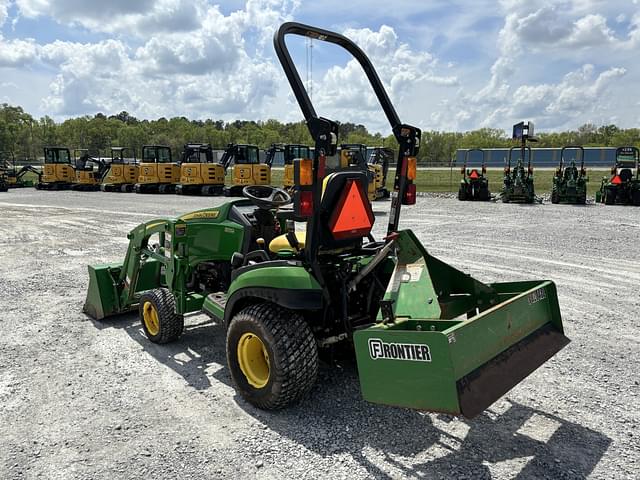 Image of John Deere 1025R equipment image 2