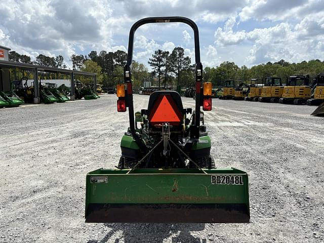 Image of John Deere 1025R equipment image 3