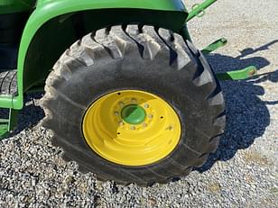 Main image John Deere 3033R 10