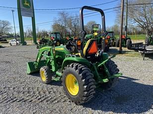 Main image John Deere 3033R 3