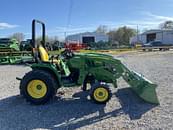 Thumbnail image John Deere 3033R 6